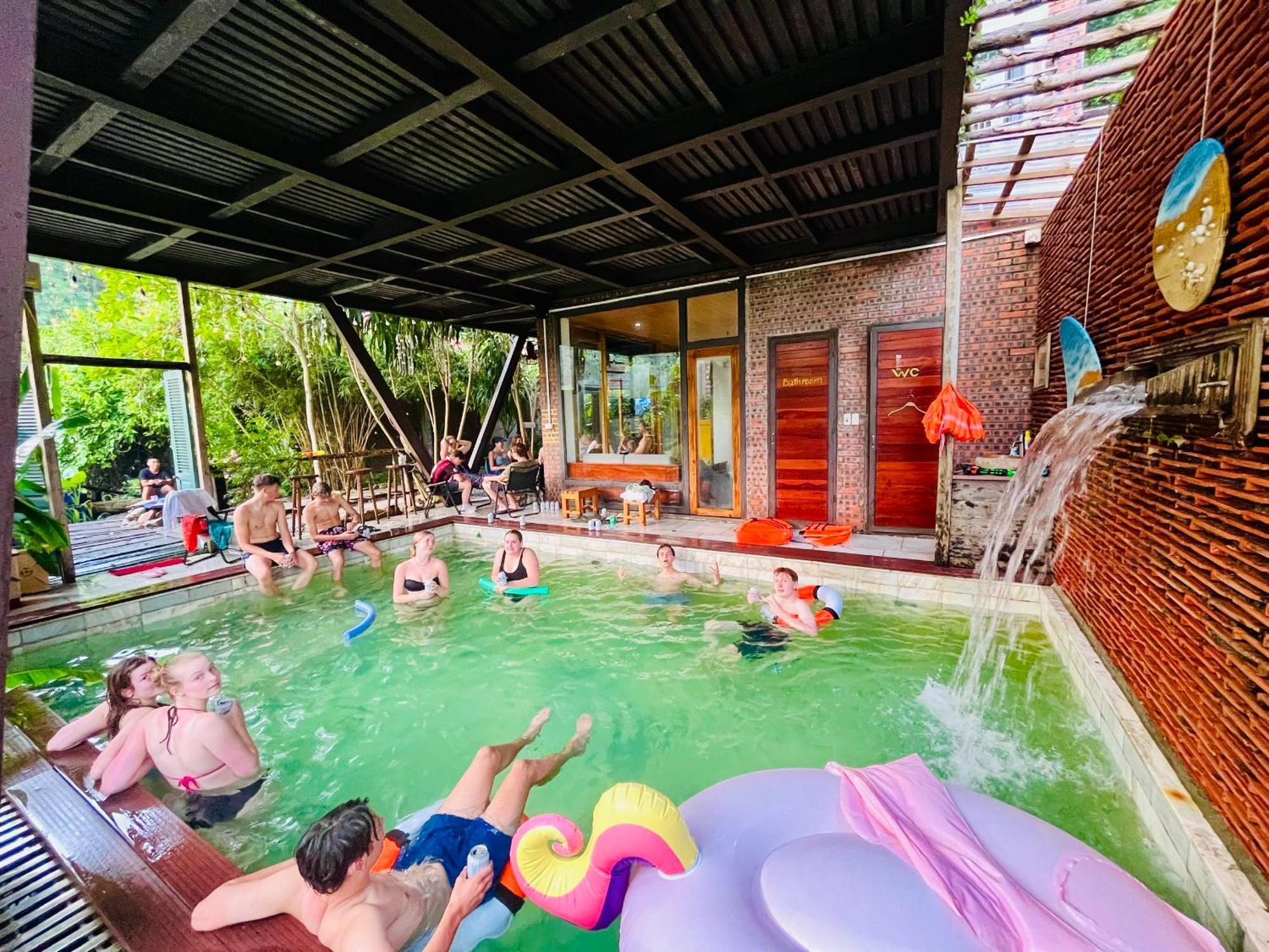 Homestay Eco May5 Travel Ha Long Exteriér fotografie